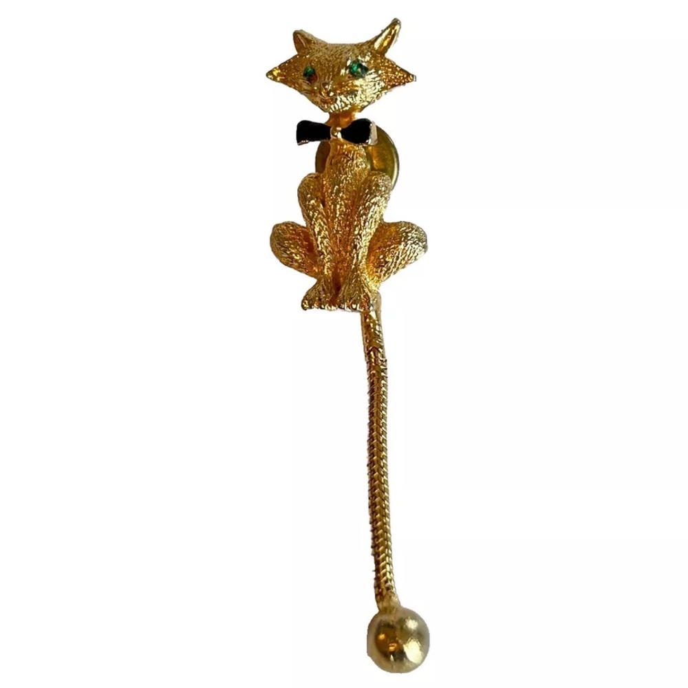 Articulate Brooch Green Eyes Cat Pin Flexible Chain Tail Gold Tone Kitten VTG